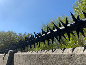 single row rotating spikes, Star rotating spikes, wall spikes, most effective anti-climb wall spikes, security spike, protect your home, secure your home business, security south africa, Spike-it security, Rola spikes, Star Spikes, rotating security spikes, wall spikes, vibracrete spikes, brick wall spikes,