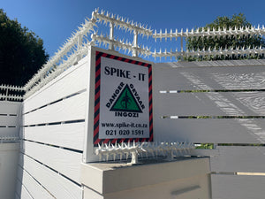 Double row rotating spikes, Star rotating spikes, wall spikes, most effective anti-climb wall spikes, security spike, protect your home, secure your home business, security south africa, Spike-it security, Rola spikes, Star Spikes, rotating security spikes